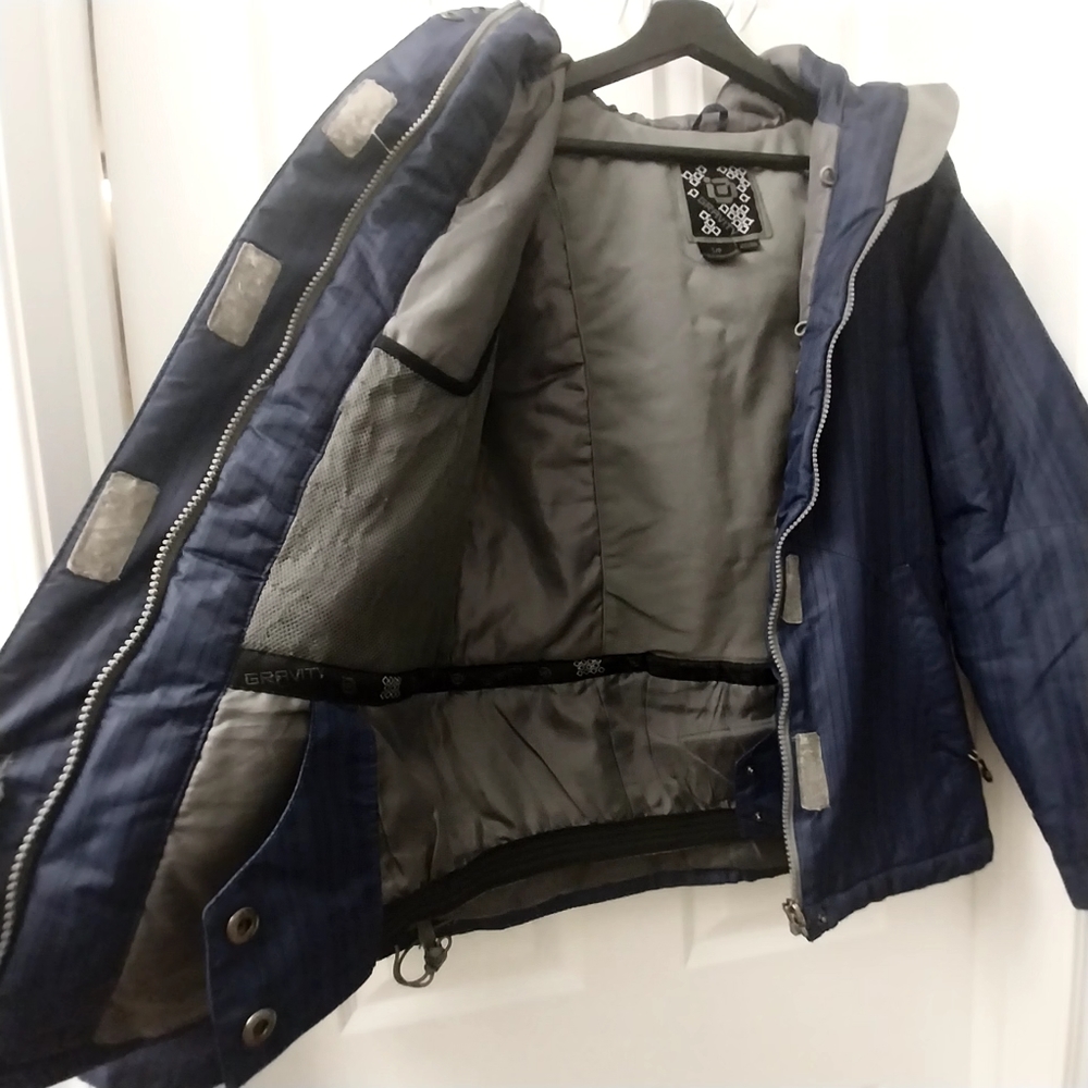 Gravity Winter Jacket - Picture 2 of 6